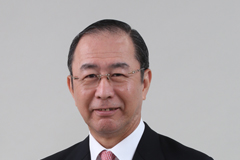 日新電機株式会社　代表取締役会長  小畑　英明