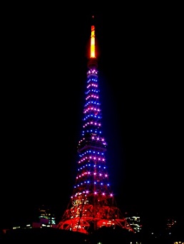 東京タワー／東京都（11/12）のパープル・ライトアップ1