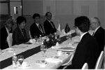 上川大臣とシュピドラＥＵ委員との個別懇談