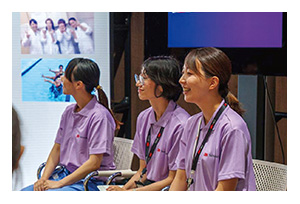 女性技術者座談会の様子
