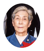 及川　公子