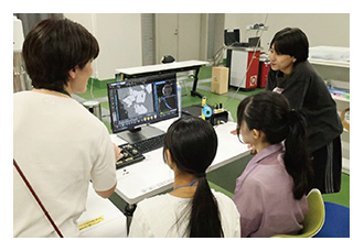 女子高校生対象サマー・インターンシップ2026の様子