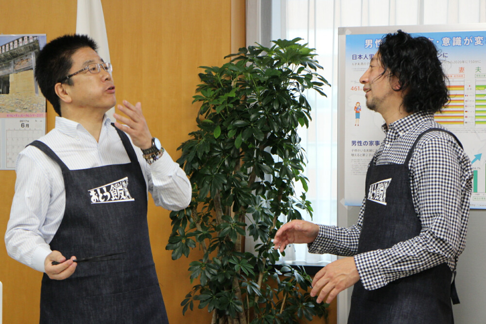 “おとう飯”「鳥もも肉の旨煮」試食の様子2